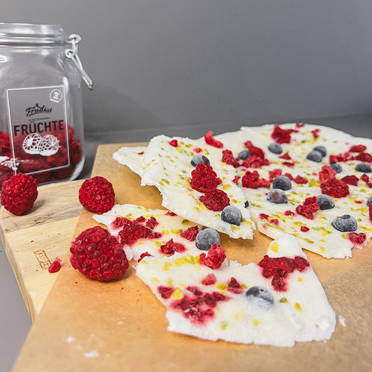 Frozen-Joghurt-Bites mit Beeren