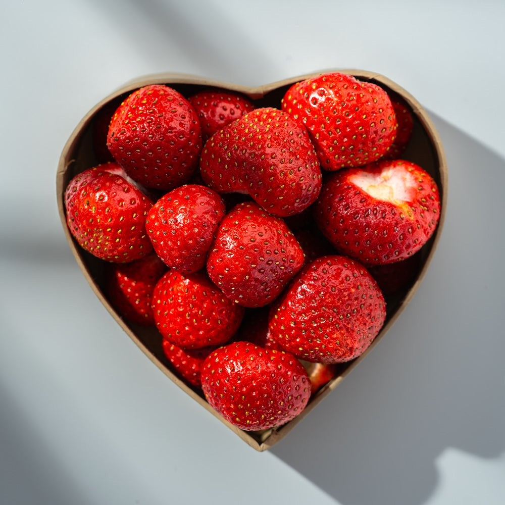 FRUDIST Erdbeeren in Herzform-Schale