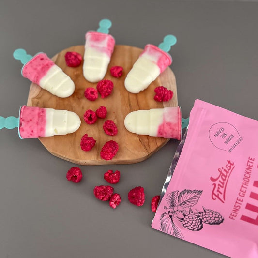 Himbeer-Joghurt-Eis am Stiel: Rezept ohne Eismaschine